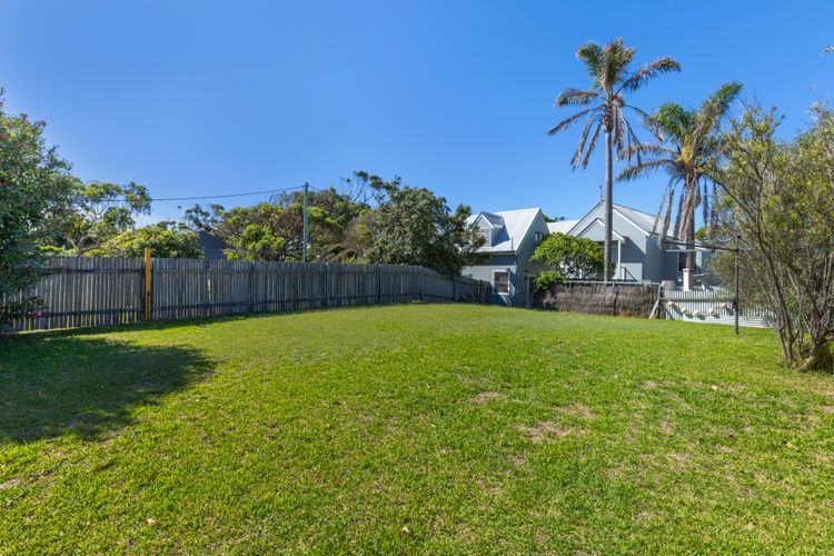 Beachhouse Currarong – Pet Friendly Beachfront