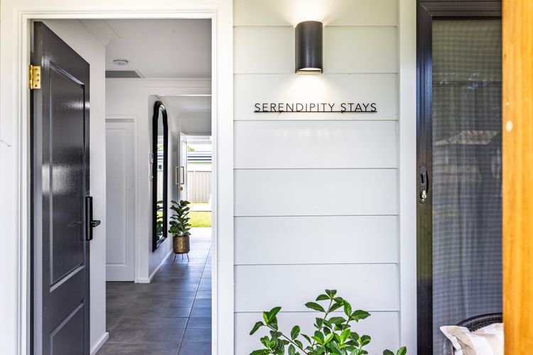 Serendipity Stays Jervis Bay – 5 Mins Walk to Beach