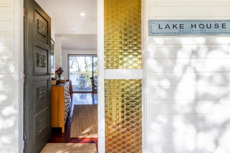 Lake House – Pet Friendly – Waterfront