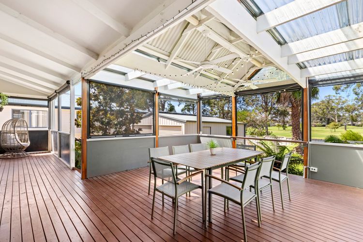 Nordic Fairway – Pet Friendly – 10 mins to Hyams Beach