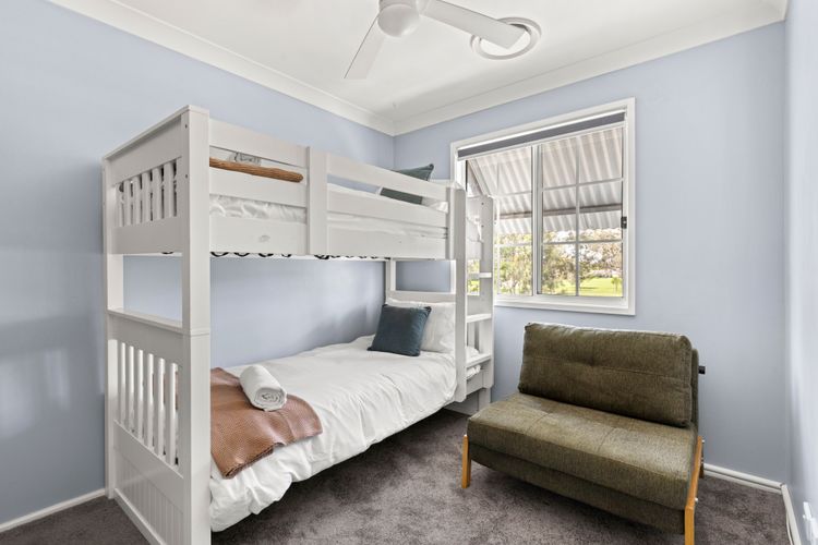 Nordic Fairway – Pet Friendly – 10 mins to Hyams Beach