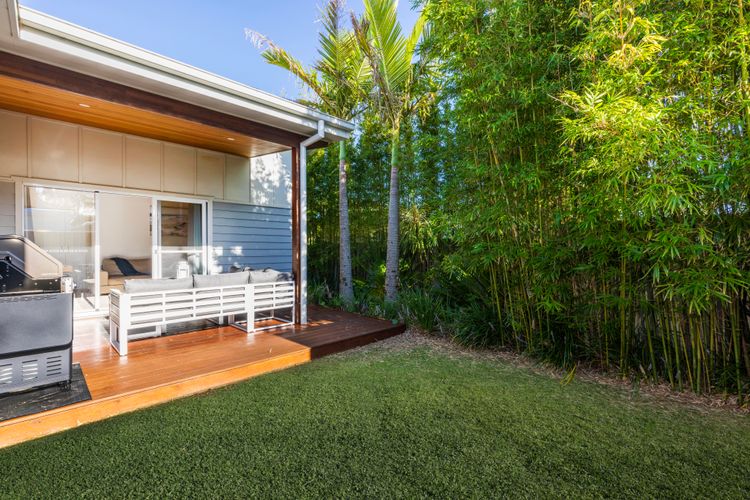 Bamboo Hideaway – 4 Mins Walk to the Beach