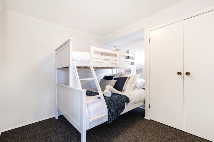 Watersedge – Absolute Waterfront