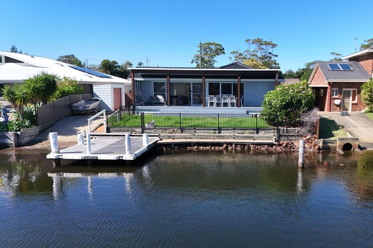 Watersedge – Absolute Waterfront