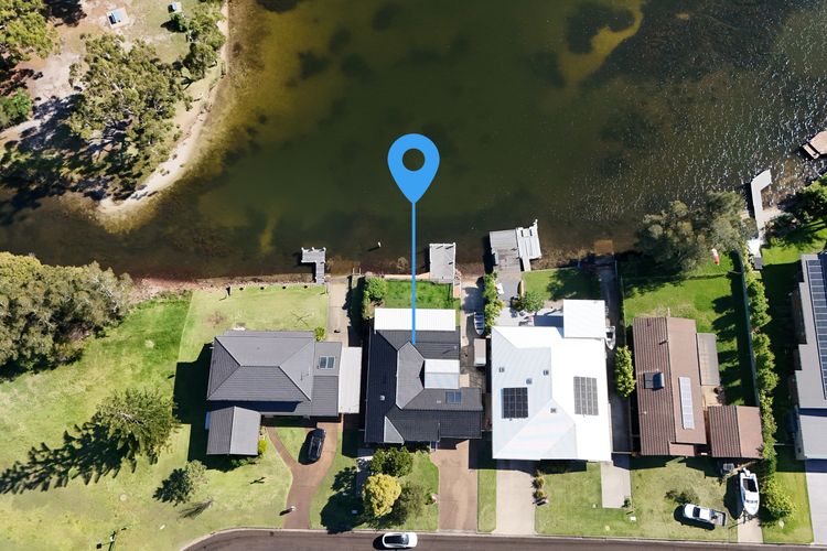 Watersedge – Absolute Waterfront