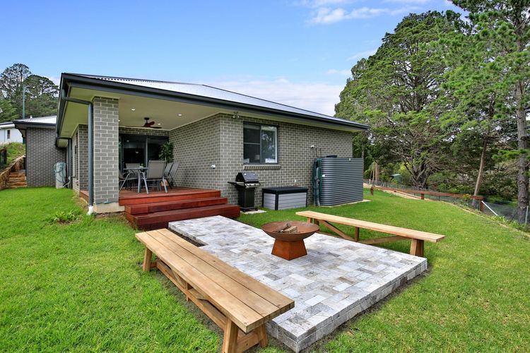 Rockwall – Pet-Friendly – Fire Pit