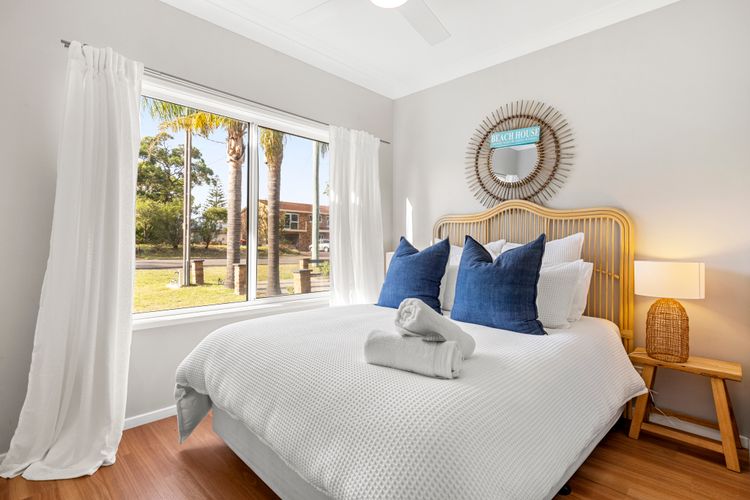 Mar-Lins – Pet Friendly – 2 Mins Walk to Beach