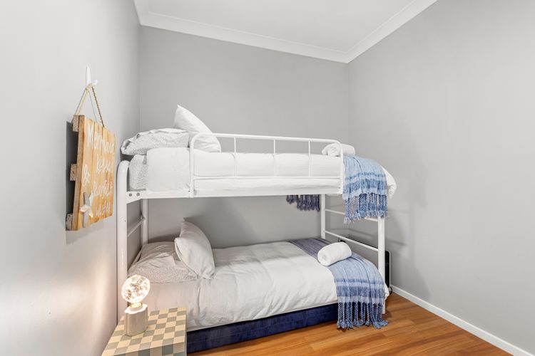 Mar-Lins – Pet Friendly – 2 Mins Walk to Beach