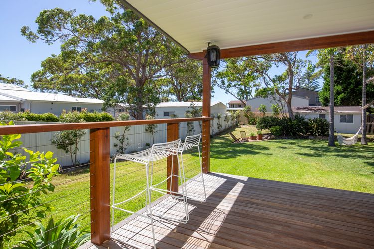 Amazing beach only a few minutes walk away, Easy access to an amazing surf beach for surfing, Close to local golf course