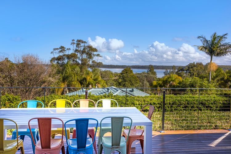 Lakeviews – Pet Friendly with Fireplace