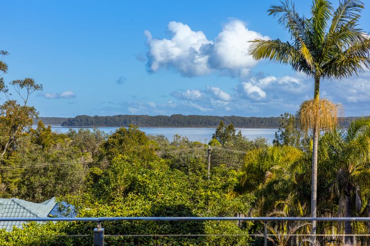 Lakeviews – Pet Friendly with Fireplace
