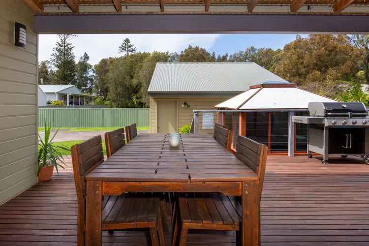Pax & Coral – Pet Friendly House with Spa