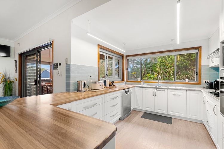 Lumina – Fireplace – 3 Mins Walk to Beach