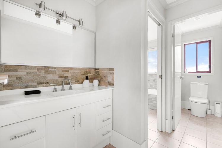 Lumina – Fireplace – 3 Mins Walk to Beach