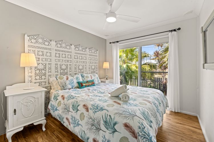 Blue Island – Pet Friendly – 1 Min Walk to Beach