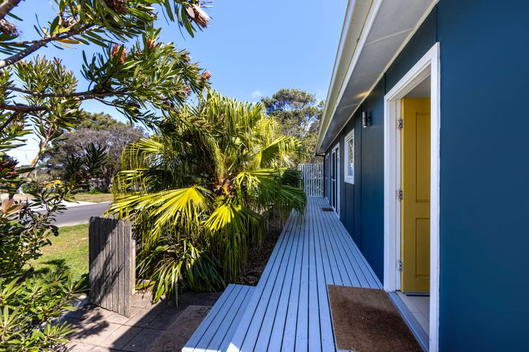 Blue Island – Pet Friendly – 1 Min Walk to Beach