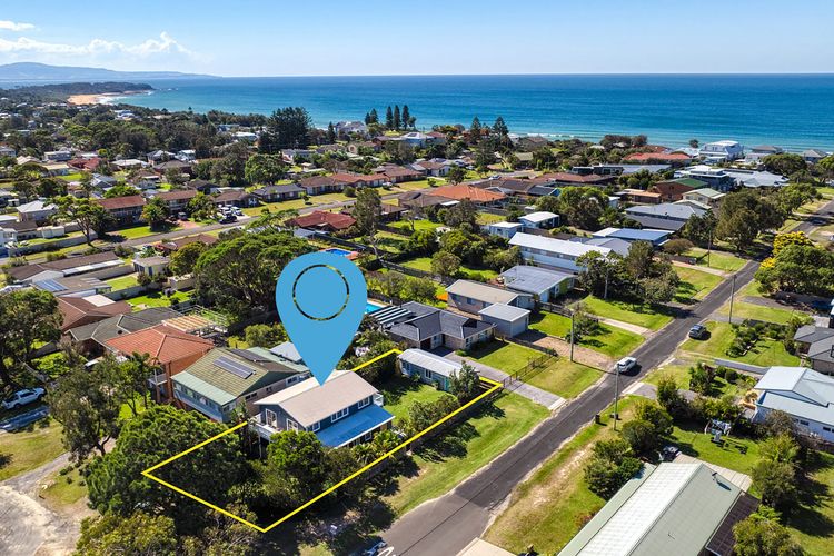 Blue Island – Pet Friendly – 1 Min Walk to Beach