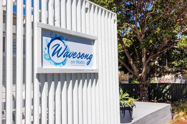 Wavesong on Watts – Pet Friendly with Spa