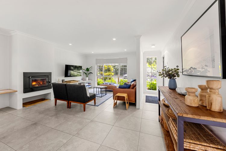 Callala Bay n Beach House – Pet Friendly with Fireplace