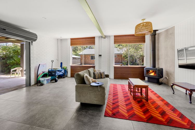 Callala Bay n Beach House – Pet Friendly with Fireplace