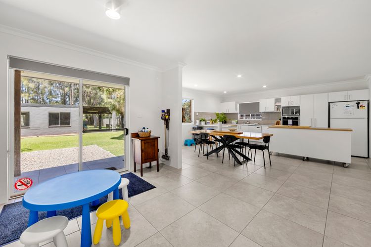 Callala Bay n Beach House – Pet Friendly with Fireplace
