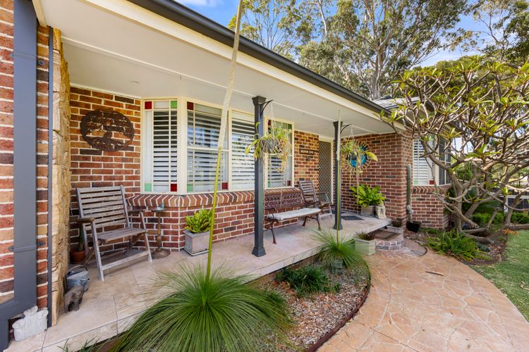 Dolphin Cove – Pet Friendly with Fireplace