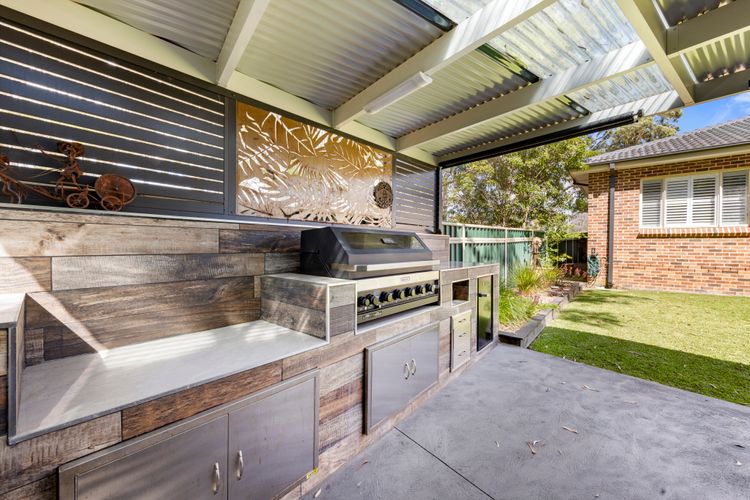 Dolphin Cove – Pet Friendly with Fireplace