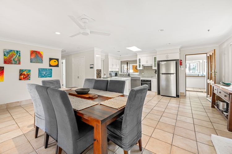 Gone Coastal – Pet Friendly with Swimming Pool