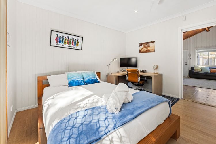 Gone Coastal – Pet Friendly with Swimming Pool