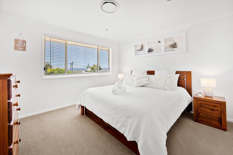 Sandy Adventures – Pet Friendly – 1 Min to Beach