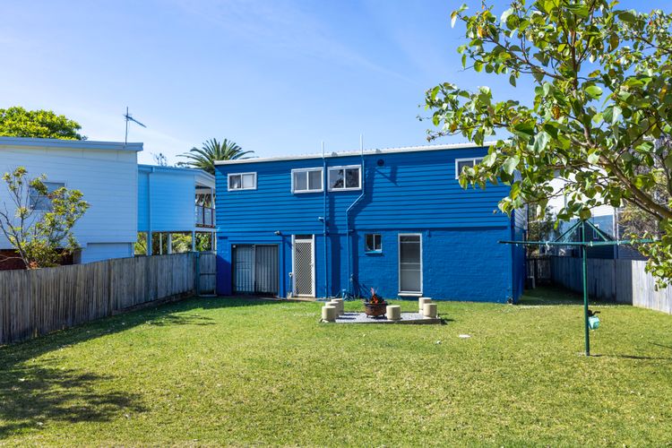 Shelleys – Pet Friendly – Short Walk to Beach