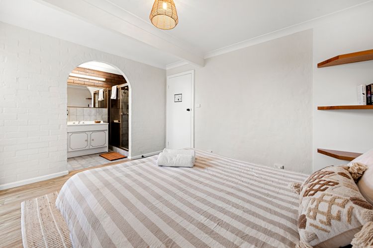 Shelleys – Pet Friendly – Short Walk to Beach
