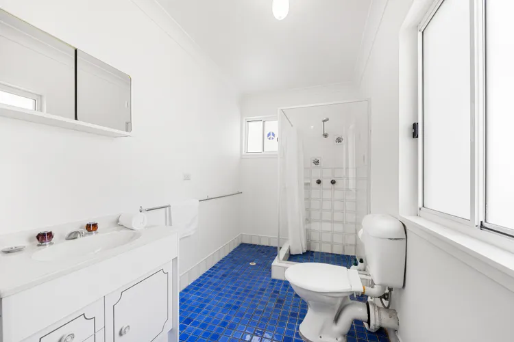 Banksia Cottage – Pet Friendly Waterfront