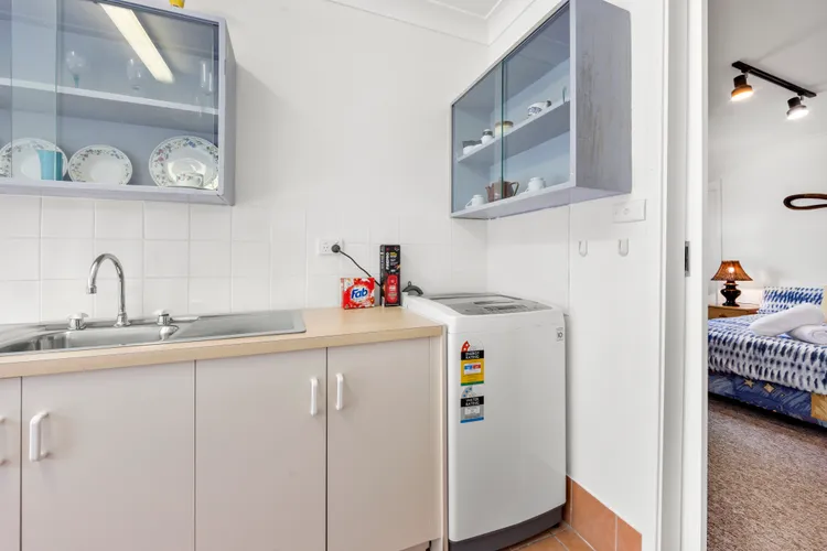 Banksia Cottage – Pet Friendly Waterfront