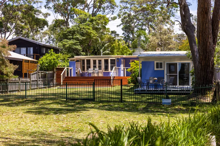 Banksia Cottage – Pet Friendly Waterfront