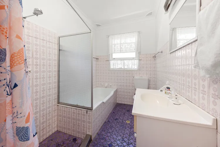 Banksia Cottage – Pet Friendly Waterfront