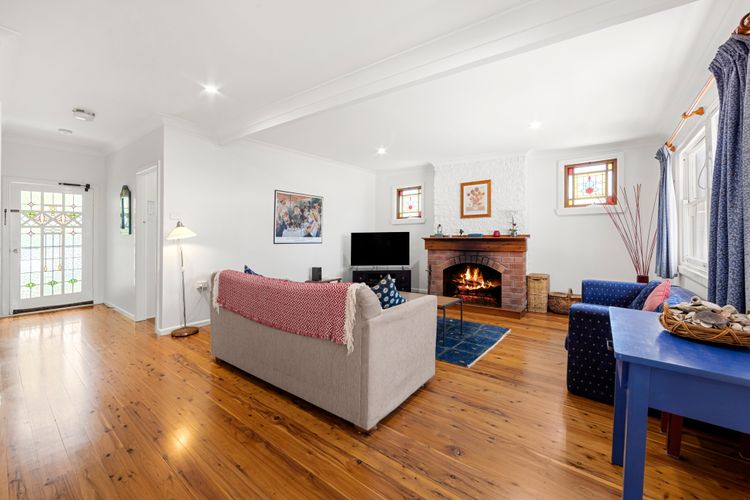 Banksia Cottage – Pet Friendly Waterfront