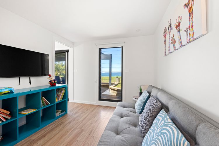 Zara del Mar – Pet Friendly Absolute Waterfront