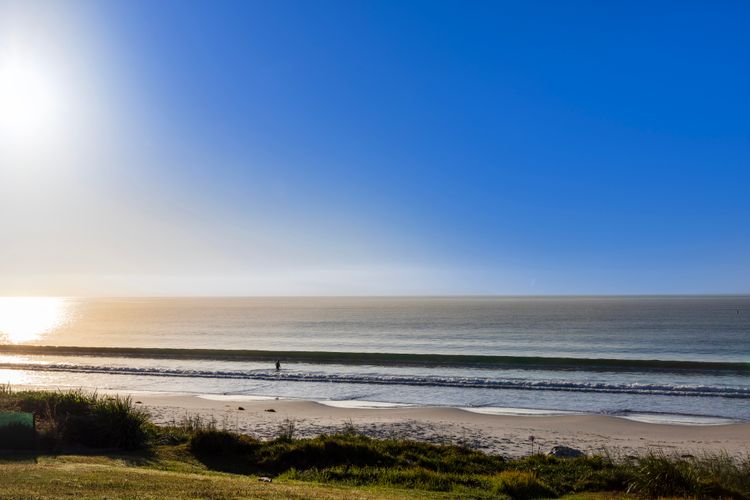 Zara del Mar – Pet Friendly Absolute Waterfront