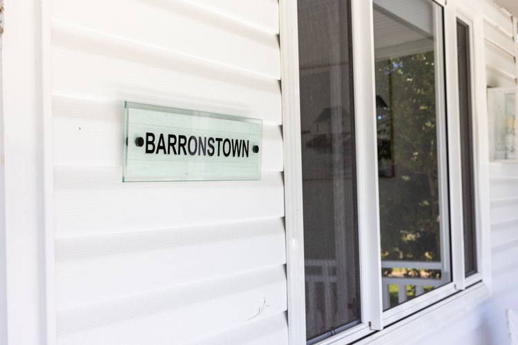 Barronstown – Pet Friendly with Fire Pit