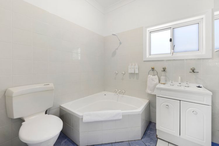 Barronstown – Pet Friendly with Fire Pit