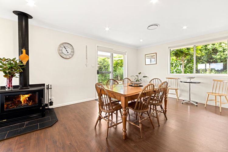 Olive Grove – Pet Friendly with Fireplace