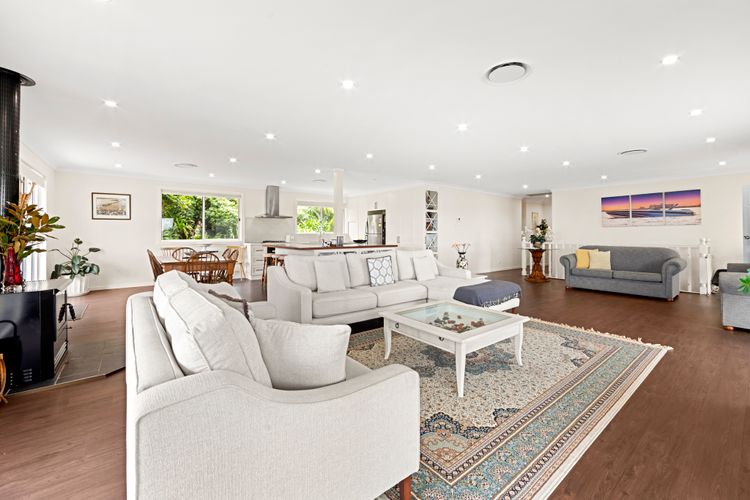 Olive Grove – Pet Friendly with Fireplace
