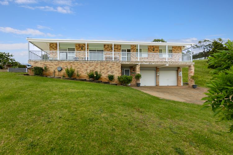 Olive Grove – Pet Friendly with Fireplace