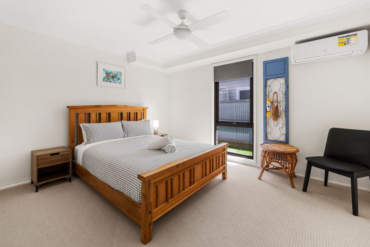 Whale Watcher – Beachfront with Spa