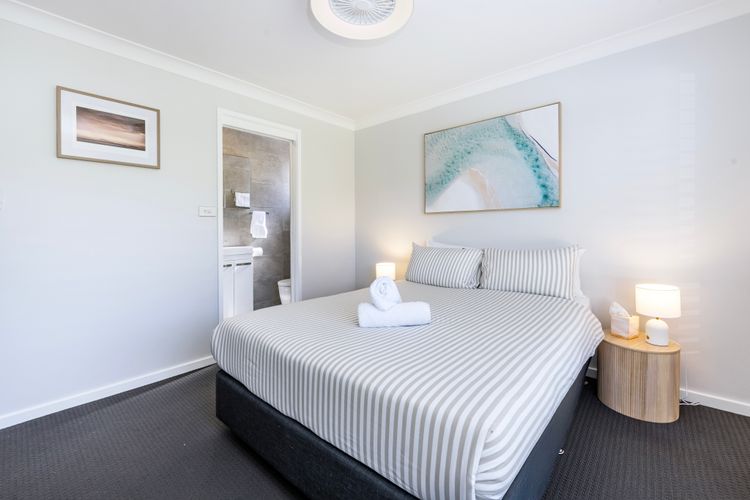 Salthaus – Pet Friendly with Fireplace