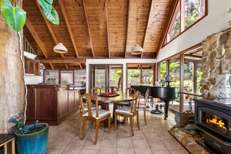 The Scarborough – Pet Friendly Bushland Retreat