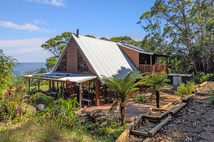 The Scarborough – Pet Friendly Bushland Retreat