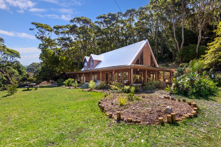 The Scarborough – Pet Friendly Bushland Retreat
