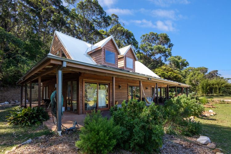 The Scarborough – Pet Friendly Bushland Retreat